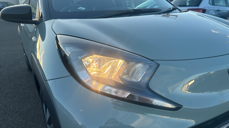 Toyota Aygo X 1.0 VVT-i Edge 5dr Petrol Hatchback